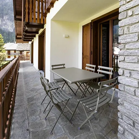 Chalet De Charme Le Bon Refuge * Brusson