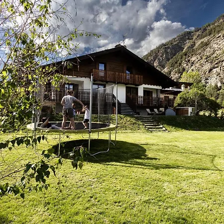 Chalet De Charme Le Bon Refuge Brusson