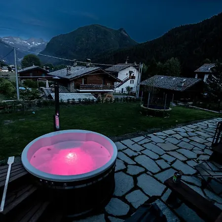 Chalet De Charme Le Bon Refuge * Brusson